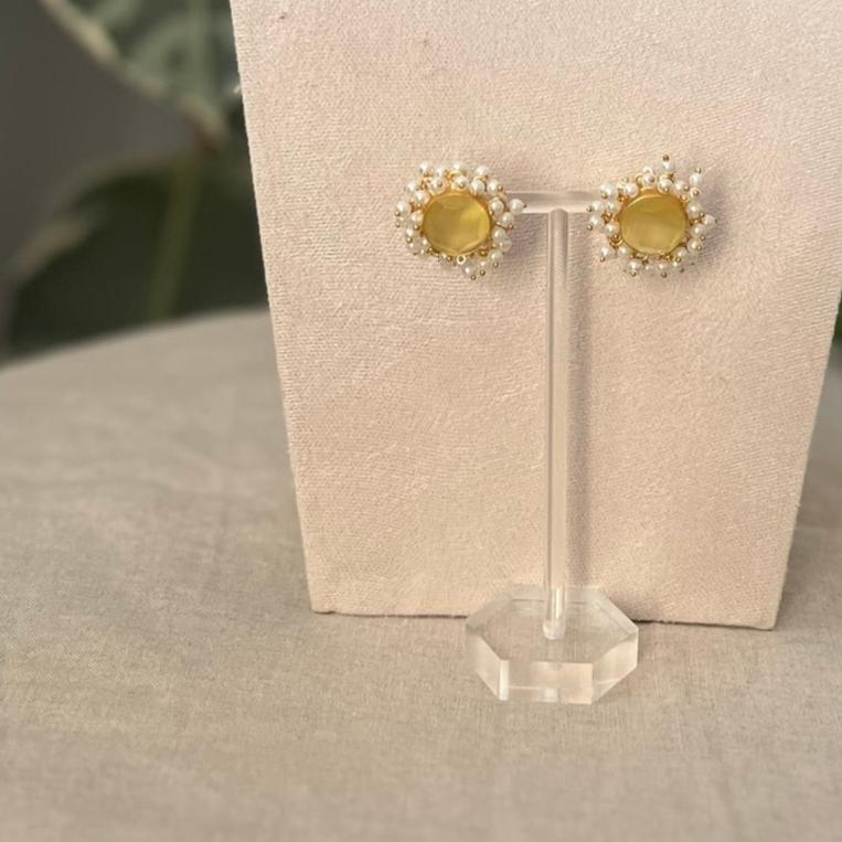 Citrine Semi-Precious Stone Surrounded by Clusters of Mini Pearls - Item 11