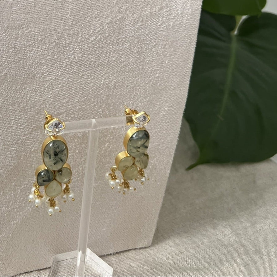 Natural Green Prehnite Stones, Lustrous Pearls & Sparkling Swarovski