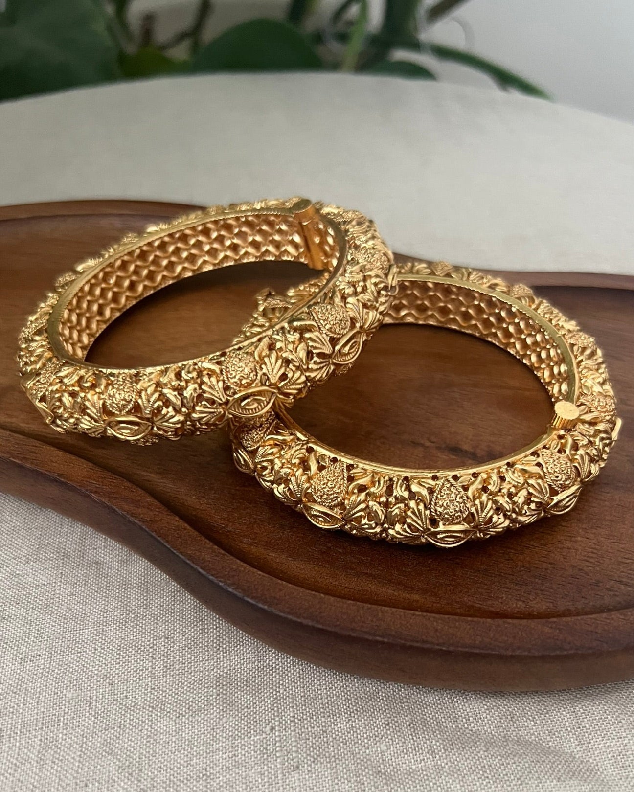 Stunning Antique Gold 3D Design Screw Open Kangan Bangles Pair - Item BN 3