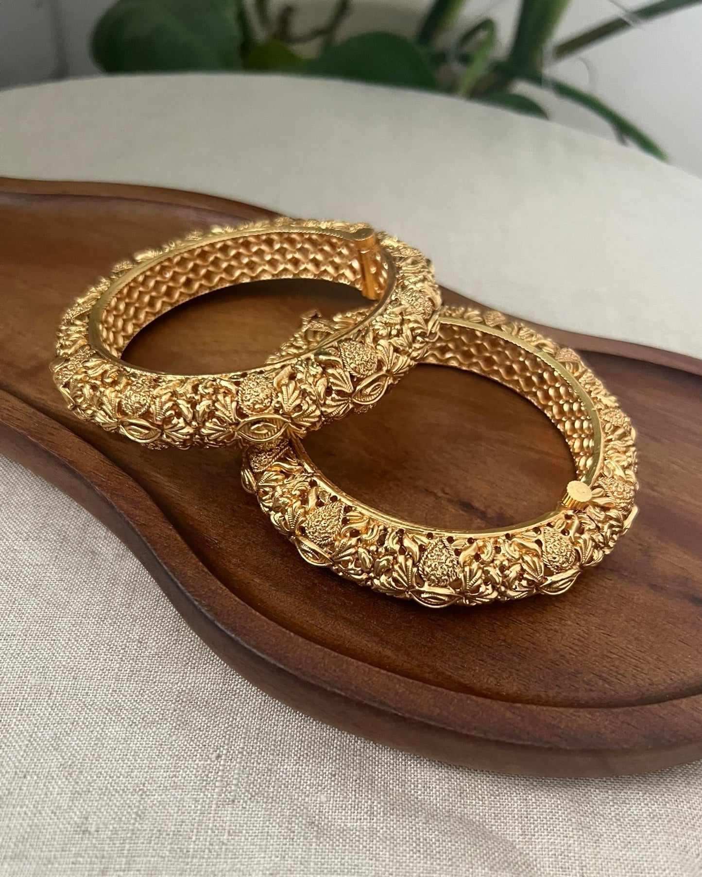 Stunning Antique Gold 3D Design Screw Open Kangan Bangles Pair - Item BN 3
