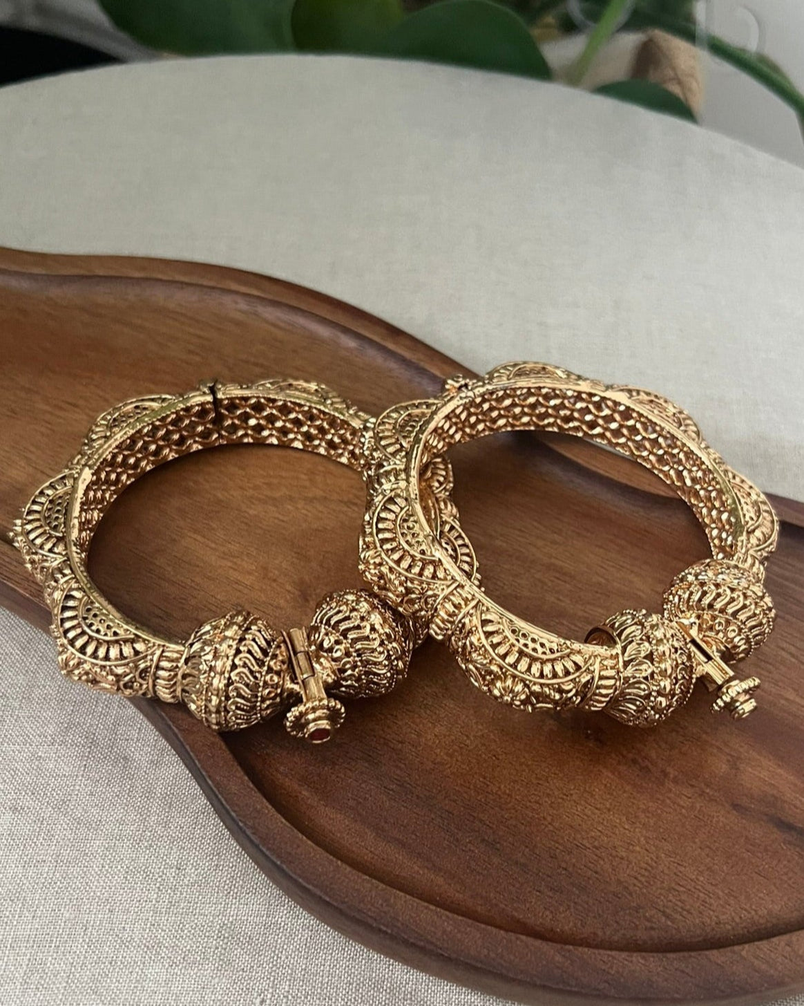 Stunning Antique Gold 3D Design Screw Open Kangan Bangles Pair - Item BN 9