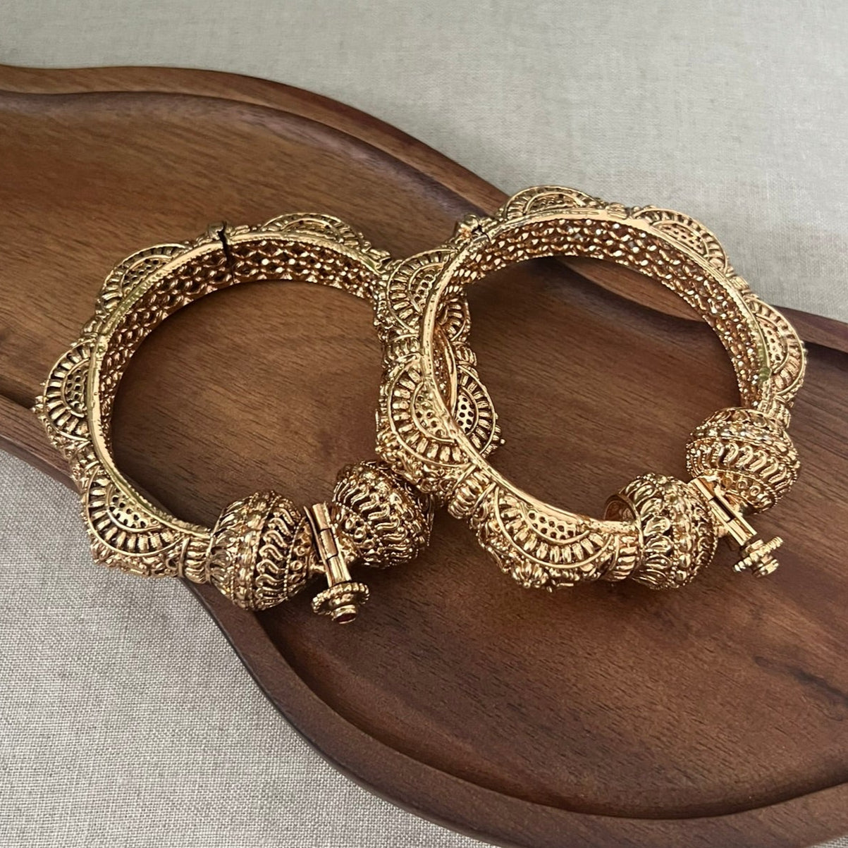 Stunning Antique Gold 3D Design Screw Open Kangan Bangles Pair - Item BN 9