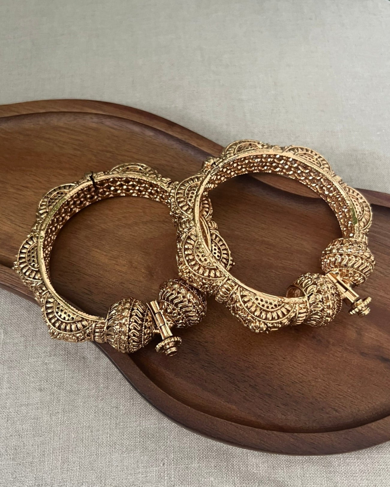 Stunning Antique Gold 3D Design Screw Open Kangan Bangles Pair - Item BN 9