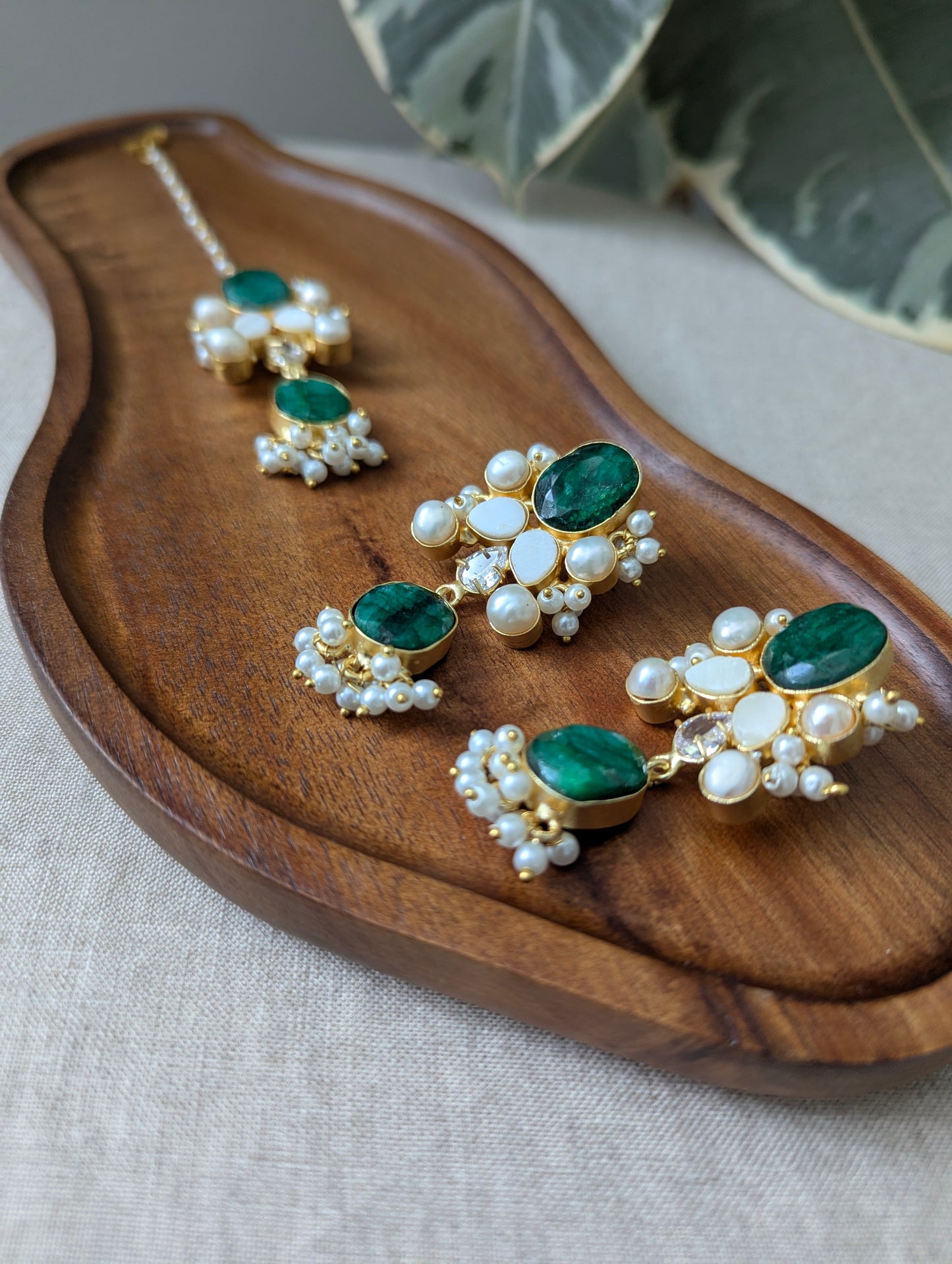Teal Quartz Green Statement Earrings & Tikka Set with Swarovski & Pearls - Item 52
