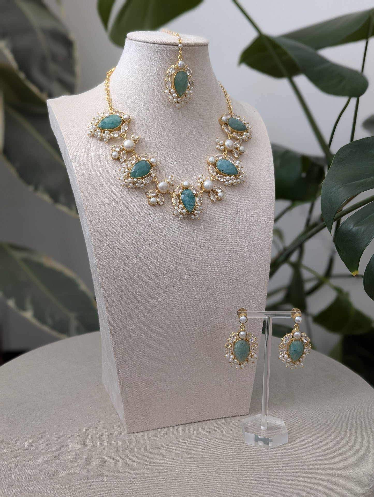 Teardrop Amazonite Stones with Shimmering Swarovski and Pearls Jewellery Set - Item K