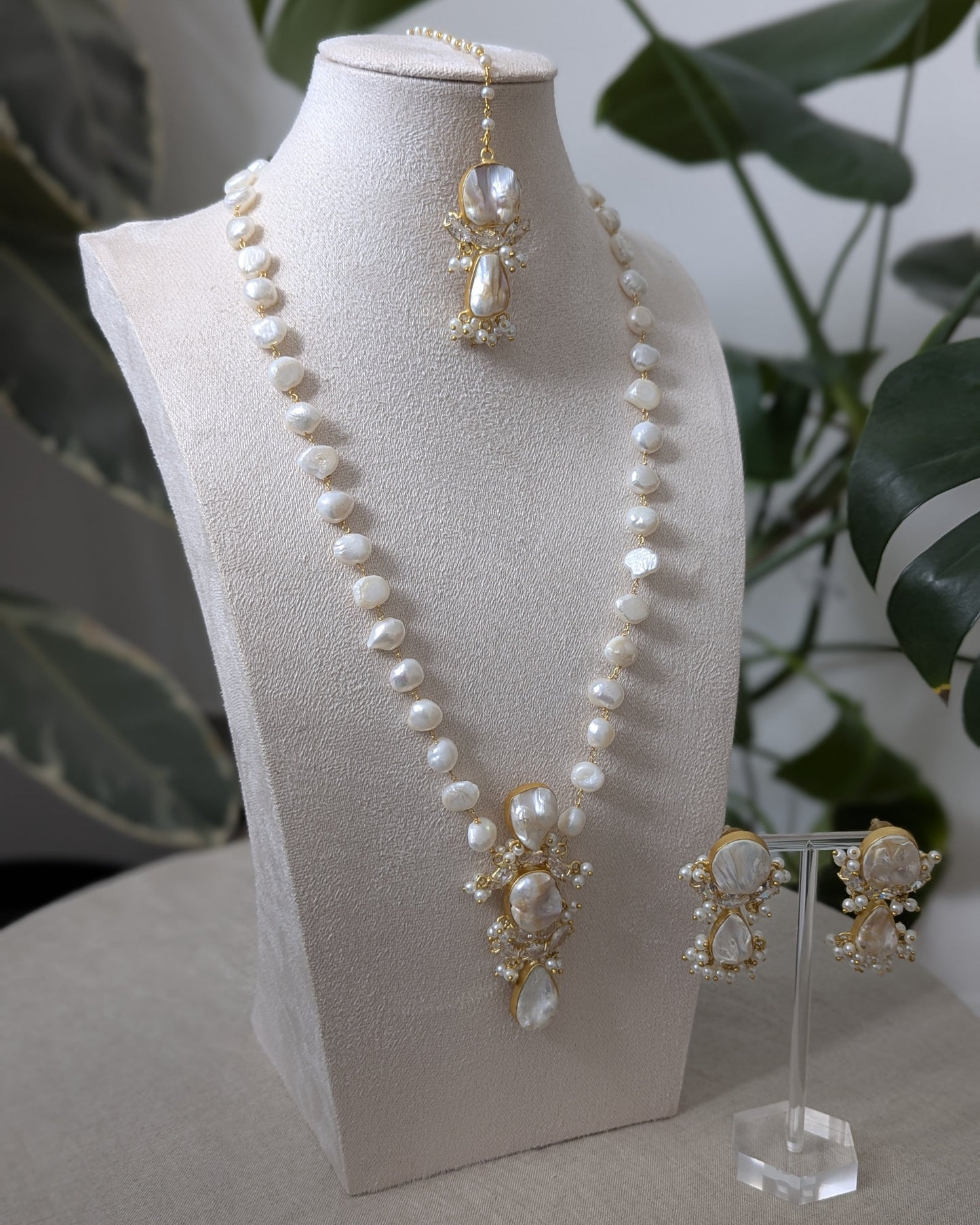 Mother of Pearl Mala Set, Freshwater Pearls combined with Swarovski - Necklace, Earrings & Tikka Ethnic Jewellery Set - Item Code: U