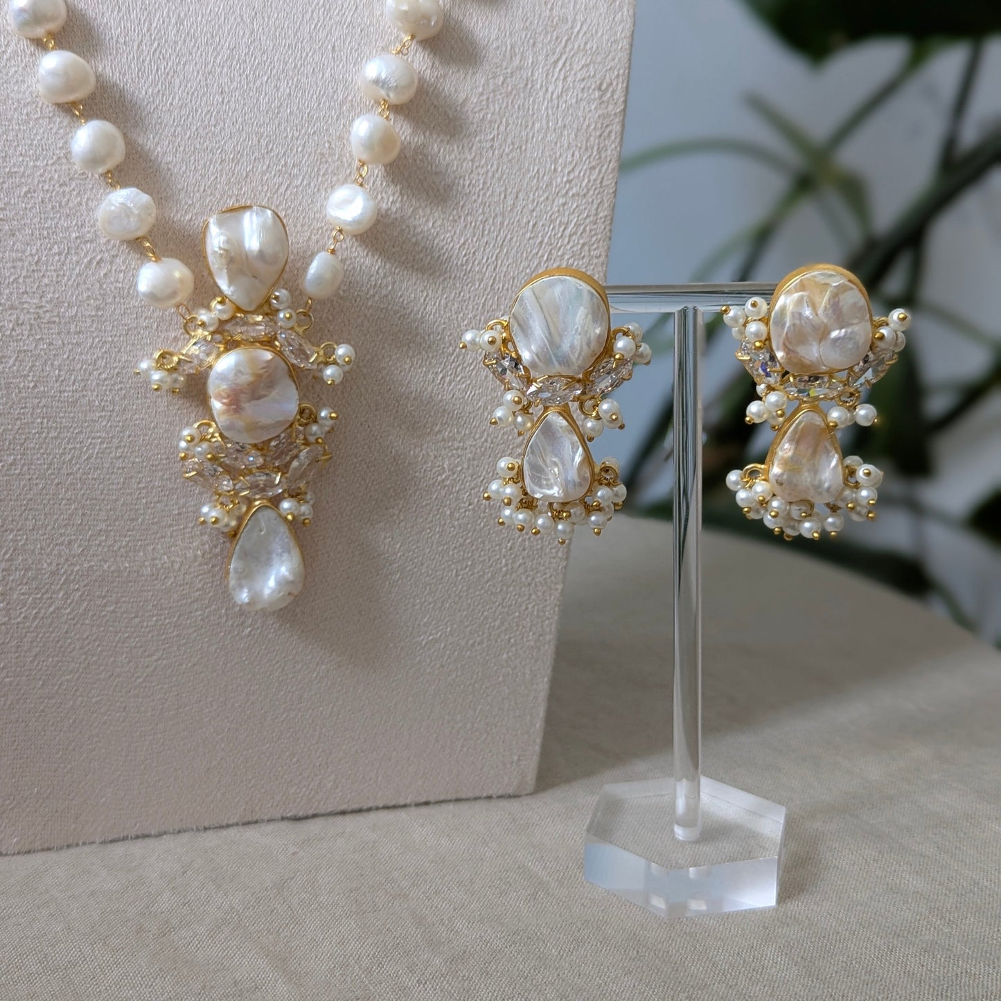 Mother of Pearl Mala Set, Freshwater Pearls combined with Swarovski - Necklace, Earrings & Tikka Ethnic Jewellery Set - Item Code: U