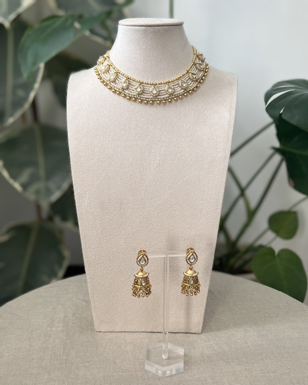 Gold-Toned Kundan and Pearl Choker with Jhumka Earrings - Item 13