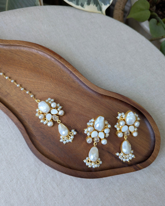 Mother of Pearl Oblong Statement Earrings & Tikka Set with Swarovski & Pearls - Item 54