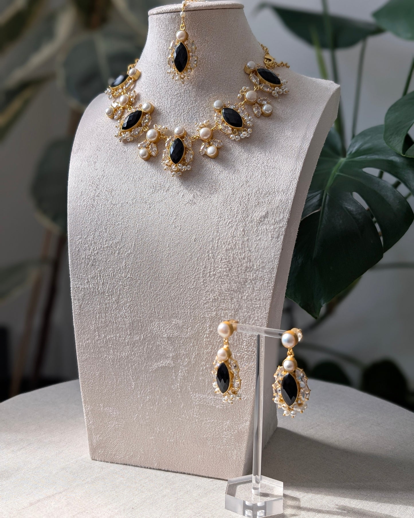 Black Jade Petal Stones with Swarovski and Lustrous Pearls - Item 87
